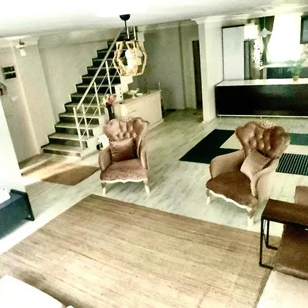 Forest Villa, Breakfast Hotel, 6 Minutes From Istanbul Airport *