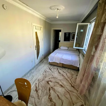 Forest Villa, Breakfast Hotel, 6 Minutes From Istanbul Airport Arnavutkoy